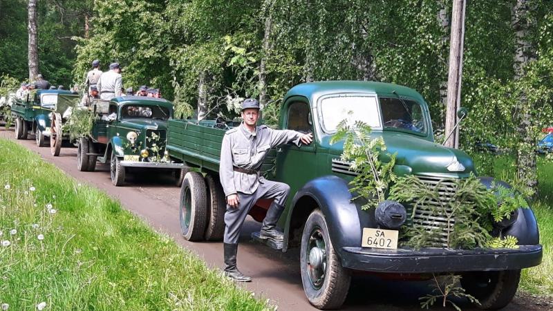 International kuorma-auto –40